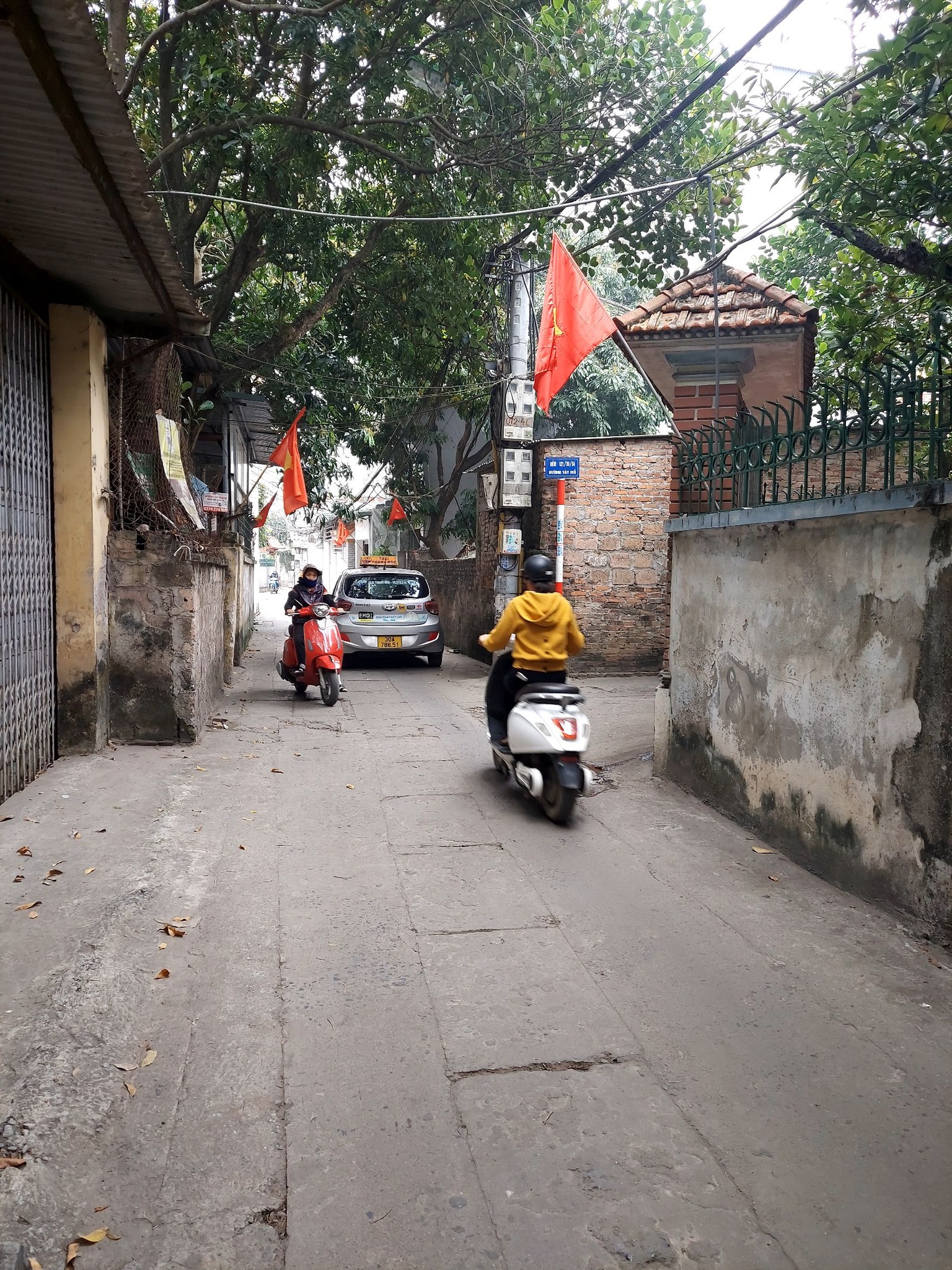 Không thể tin được 5,3 Tỷ có đất Tây Mỗ 75m2 X Mt 5m, KD, ô tô tải vào đất.