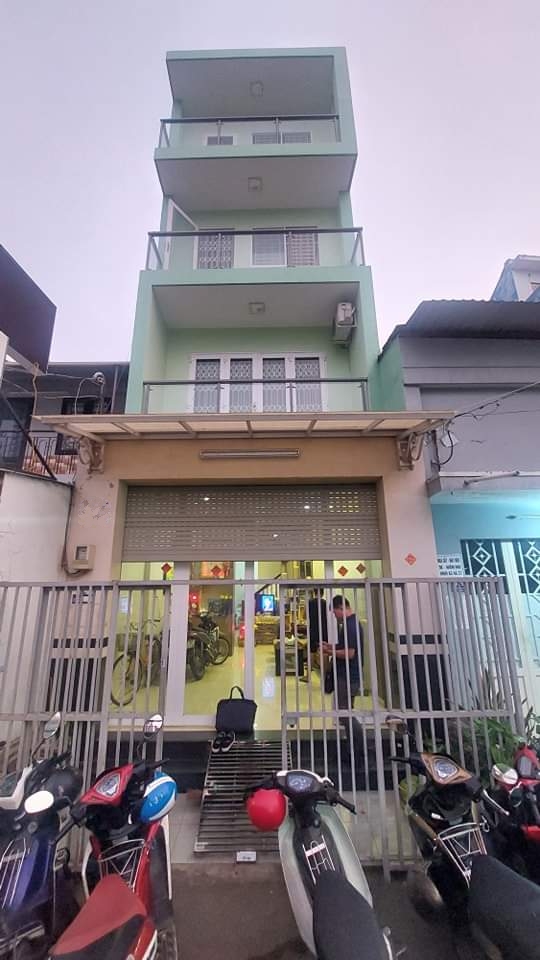 BÁN NHÀ HẺM 2 OTO QUA LẠI 5 TẦNG,4,3X13,5 GIÁ 8.7 TỶ TL