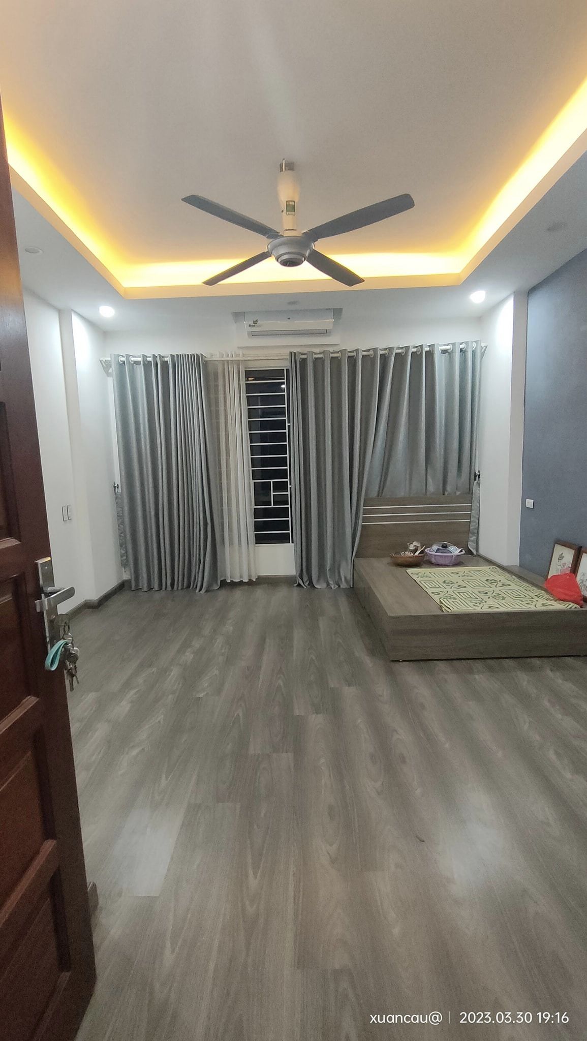 Bán Nhà Ngõ Trại Cá Trương Định Hai Bà Trưng ô tô đỗ cổng Giá 5.8 tỷ +DT: 50m2 x 6 tầng.