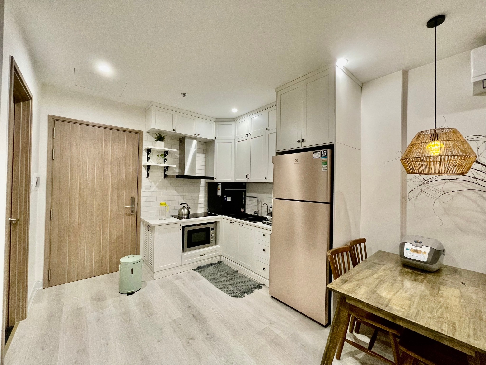 CHUNG CƯ 1 NGỦ + 1, FULL NỘI THẤT, VIEW THOÁNG 8TR VINHOMES OCEAN PARK