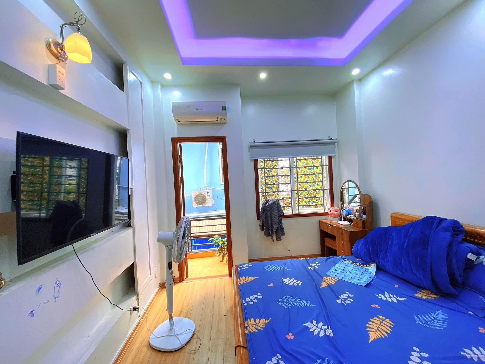 Bán nhà Yên Hòa Cầu Giấy 48m2, 5 tầng 2mặt ngõ Dân xây chắc chắn, ngõ 3m, cạnh phố, tặng nội thất vip ở ngay