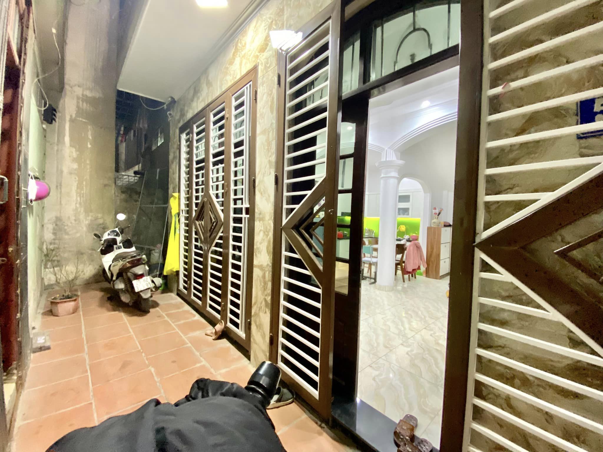 Nhà đẹp - Hiện đại - Tiện nghi tại Lương Khánh Thiện, quận Hoàng Mai