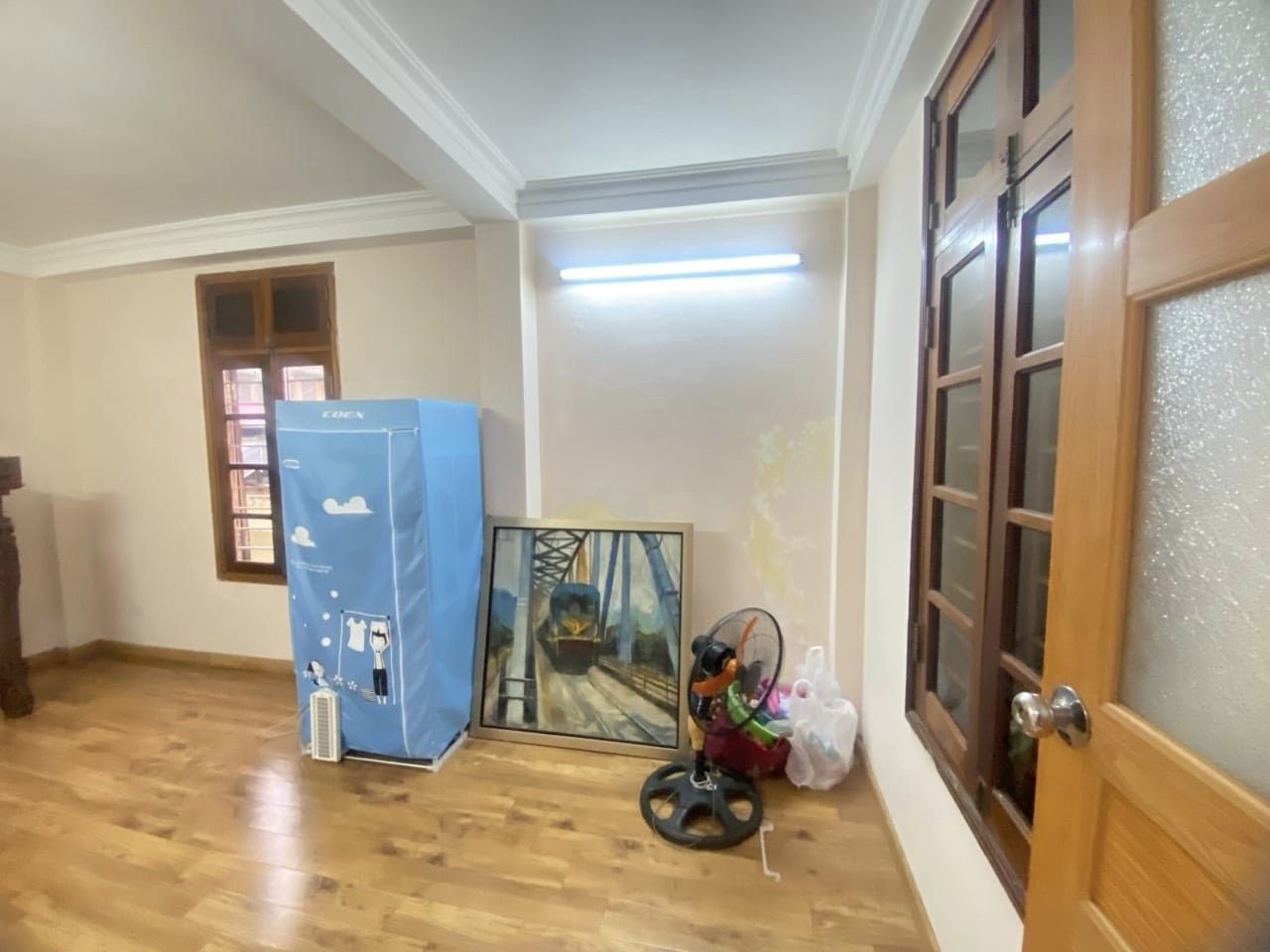 Bán gấp nhà riêng phố YecXanh-Lò Đúc phố vip trung tâm quận Hai Bà Trưng, nhà 3 mặt thoáng 75m*5T, 6,9 tỷ.