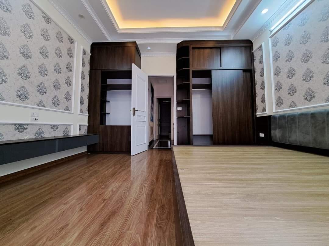 Bán nhà 76m2 phố Tứ Liên, Tây Hồ Ô tô Thông Kinh doanh 4.2 Tỷ