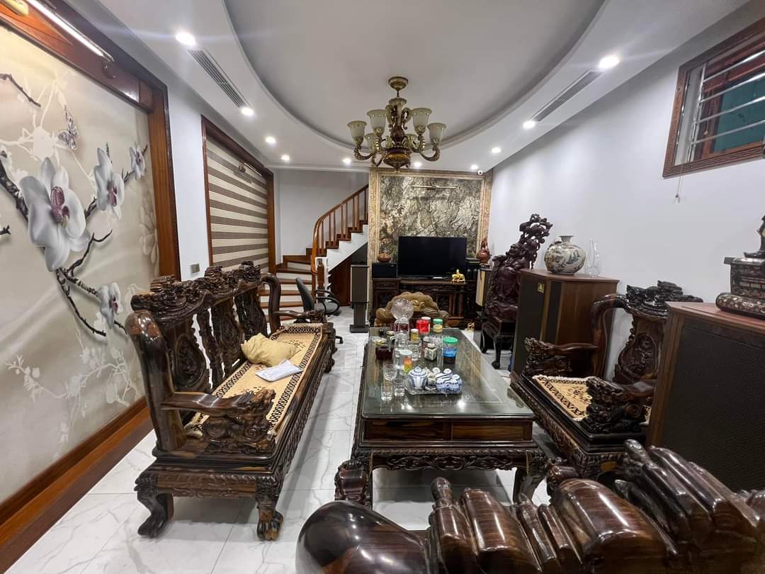 Siêu phẩm Vũ Trọng Phụng 50mx5T nội thất xịn, Ô tô đỗ, giá 6.2 tỷ