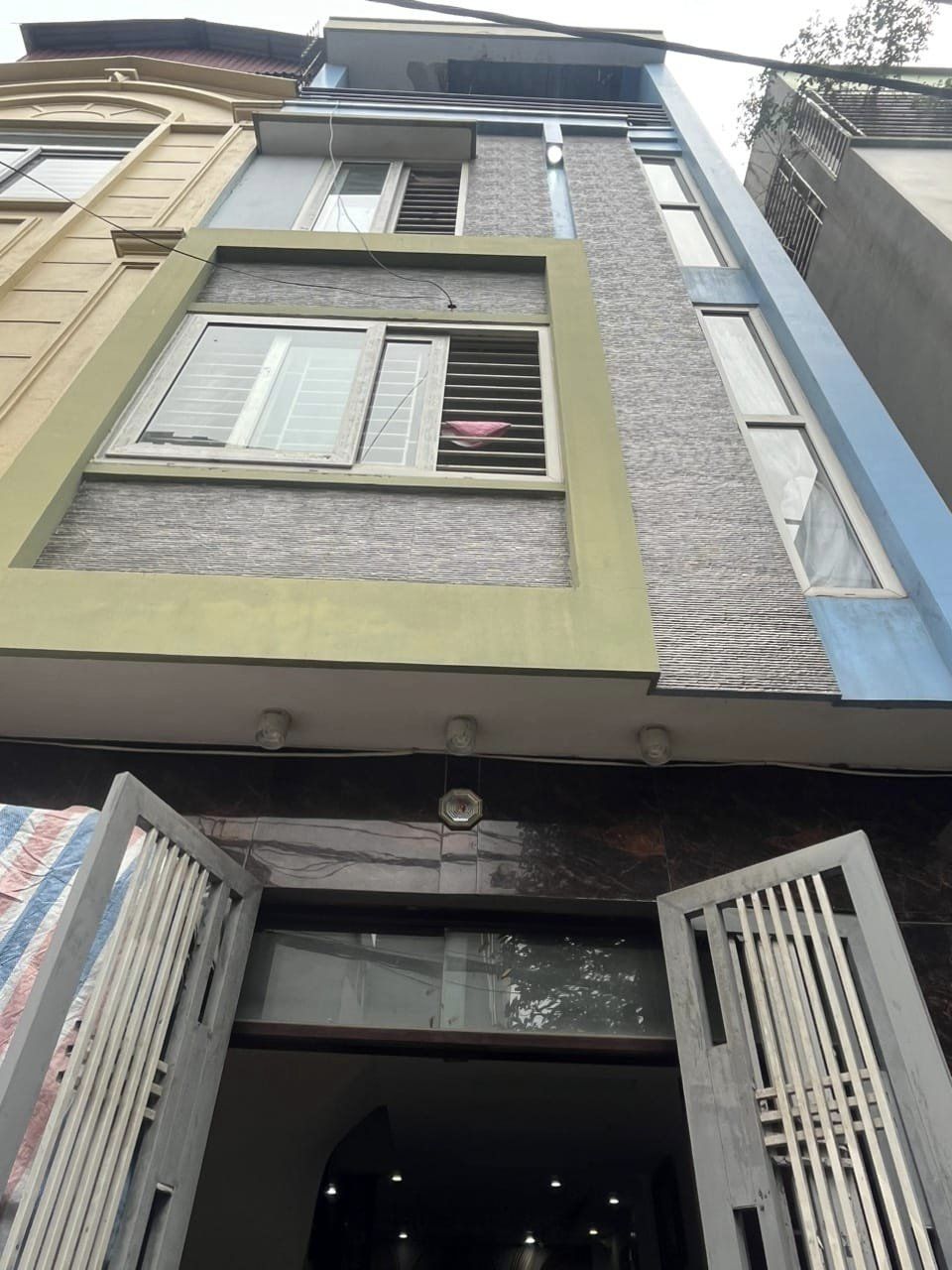 SIÊU HIẾM !!! Bán nhà đẹp Phố Lê Quang Đạo Nam Từ Liêm Lô góc, 2 thoàng tặng nội thất xịn, ở ngay chỉ 4 tỷ