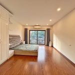  64m2 - 4