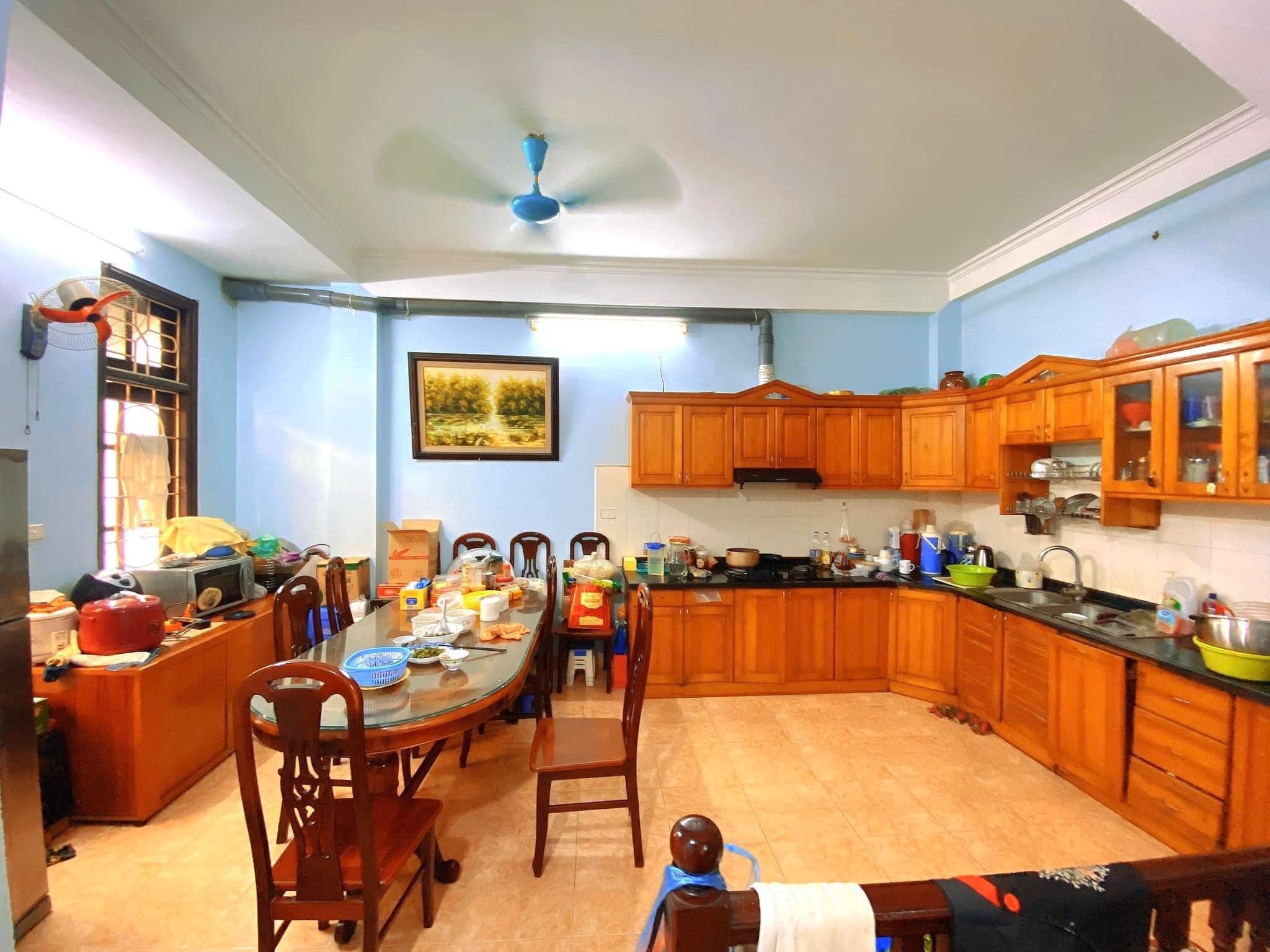 Yên lãng, kinh doanh lô góc, oto tránh, 50m2 chỉ 13.7 tỷ