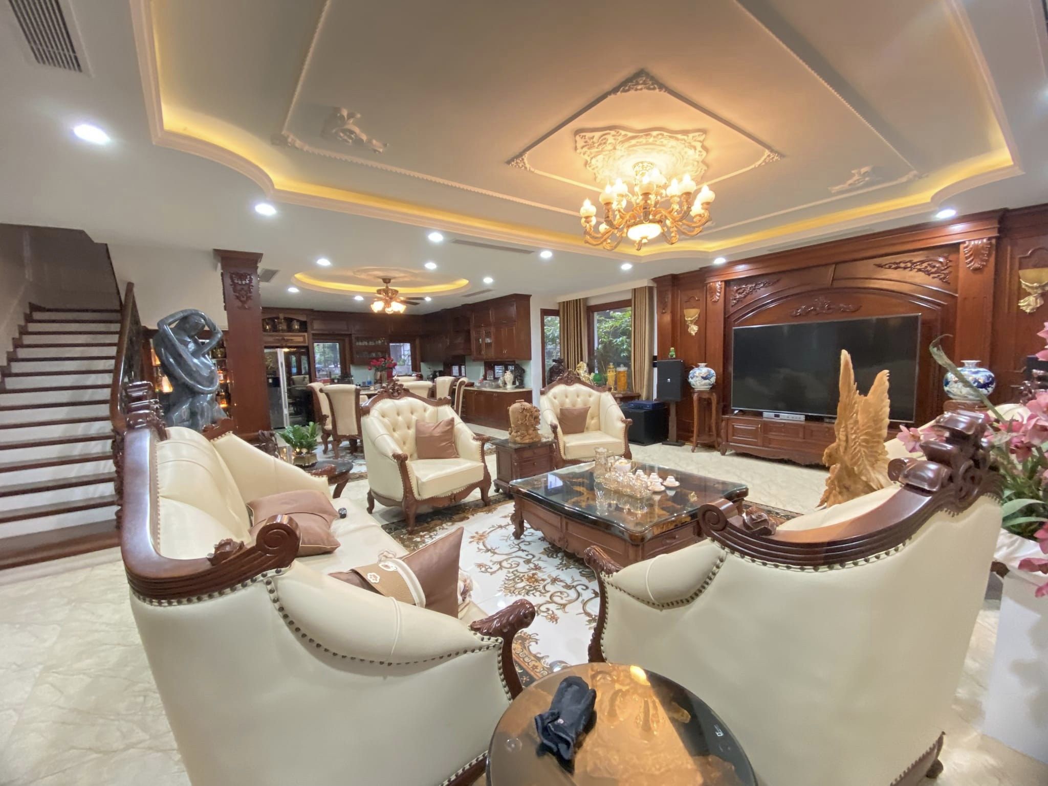 RẺ NHẤT KHU VỰC - SIÊU BIỆT THỰ - Hồ Văn Quán - Quận Hà Đông-220m2 4Tầng Mặt Tiền 12m Chỉ 32 tỷ