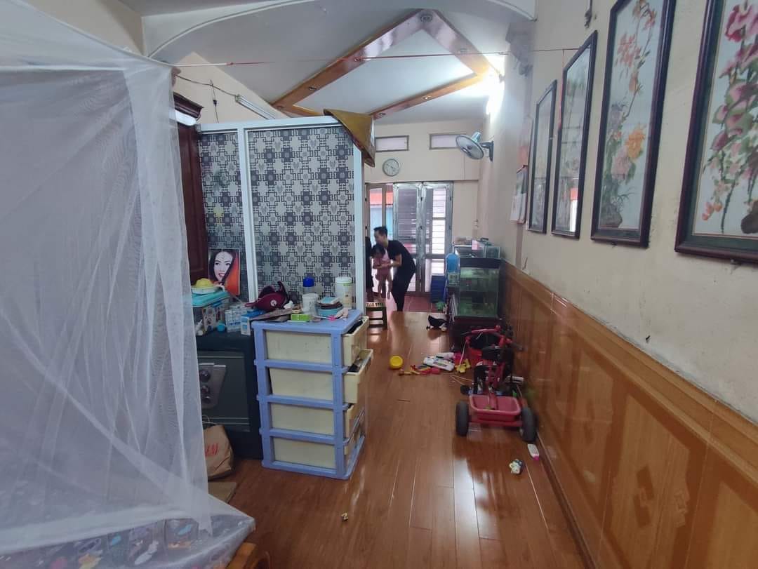 CẦN BÁN NHÀ HOÀNG MAI 60M x 3T x 5MT x 7,5 TỶ MẶT PHỐ NGUYỄN CHÍNH MẶT TIỀN RỘNG BÁN ĐẤT TẶNG NHÀ 3 TẦNG MẶT PHỐ KINH DOANH Ô TÔ TRÁNH