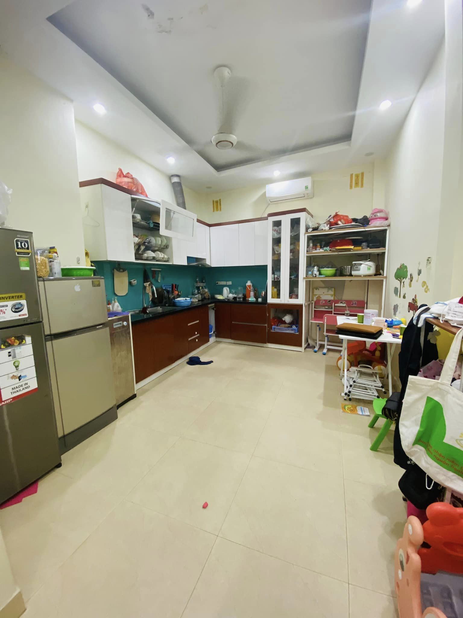 Bán nhà Xuân Phương Nam Từ Liêm 43m2, 4 tầng đẹp DÂN TỰ XÂY Ô tô cạnh nhà chỉ 4 tỷ