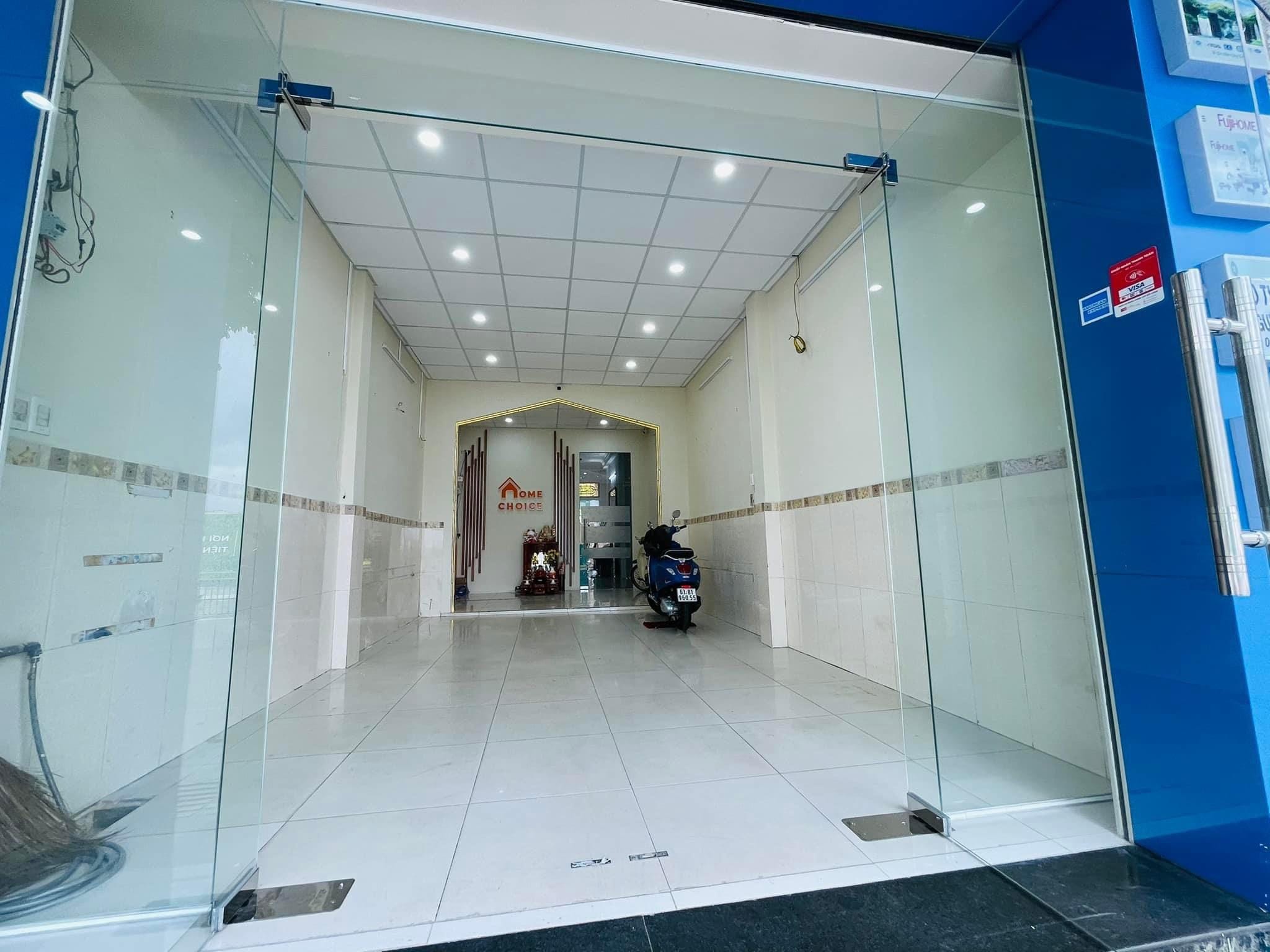 Mặt tiền kinh doanh cực đẹp đường Lũy Bán Bích , Hiệp Tân , Tân Phú - 28tr