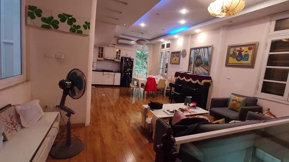 Siêu Hiếm! Nhỉnh 6tỷ có nhà Rộng 75m2, 5tầng, MT4m, Cách Phố Lò Đúc 50m Lô Góc.