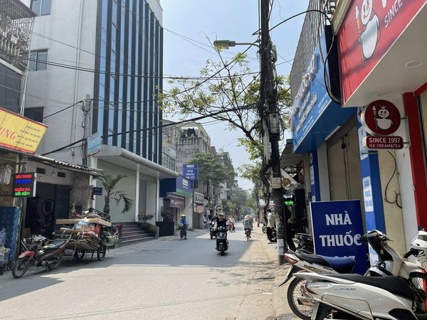 Siêu Phẩm Hoàng Ngân 108m 5 tầng mặt tiền 7m giá chỉ 9 tỷ oto vào nhà