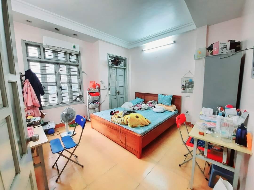 NHÀ ĐẸP HOÀNG MAI – 2.95 TỶ – 4 TẦNG – 5M MẶT TIỀN – Ô TÔ TRÁNH 30M – NỞ HẬU – CHỦ NHÀ THIỆN CHÍ