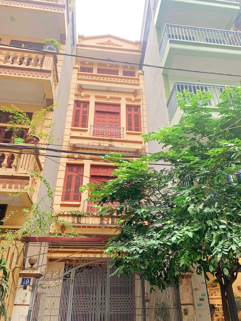 BÁN NHÀ CẦU GIẤY 56M 4T 4M MẶT TIỀN 4PN HIẾM KHU VÍP LÕI CẦU GIẤY PHÂN LÔ VỈA HÈ Ô TÔ TRÁNH KINH DOANH Ở CỰC SƯỚNG.