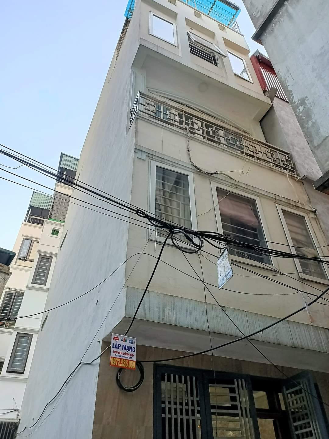 Bán nhà Đường Trương Định 5 tầng, lô góc, gần ô tô chỉ với 3,6 tỷ