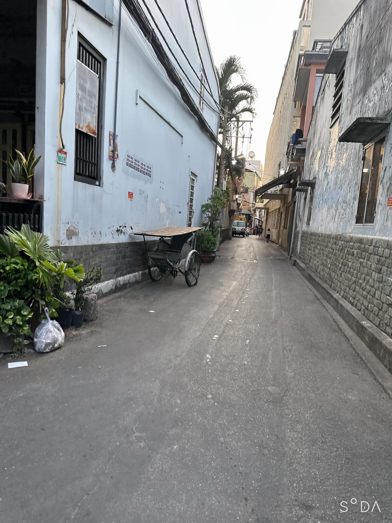 Chủ ngộp bạn giảm 500tr, chỉ còn 3.8t, 4 tầng BTCT, HXH Bùi Thị Xuân