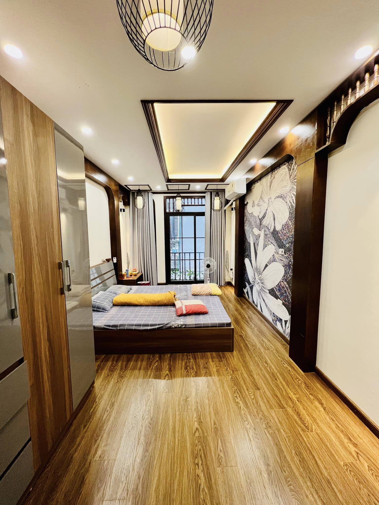 Tôi cần bán nhà Bùi Xương Trạch-Thanh Xuân- 2.75 tỷ ô tô đỗ cổng-5m ô tô tránh