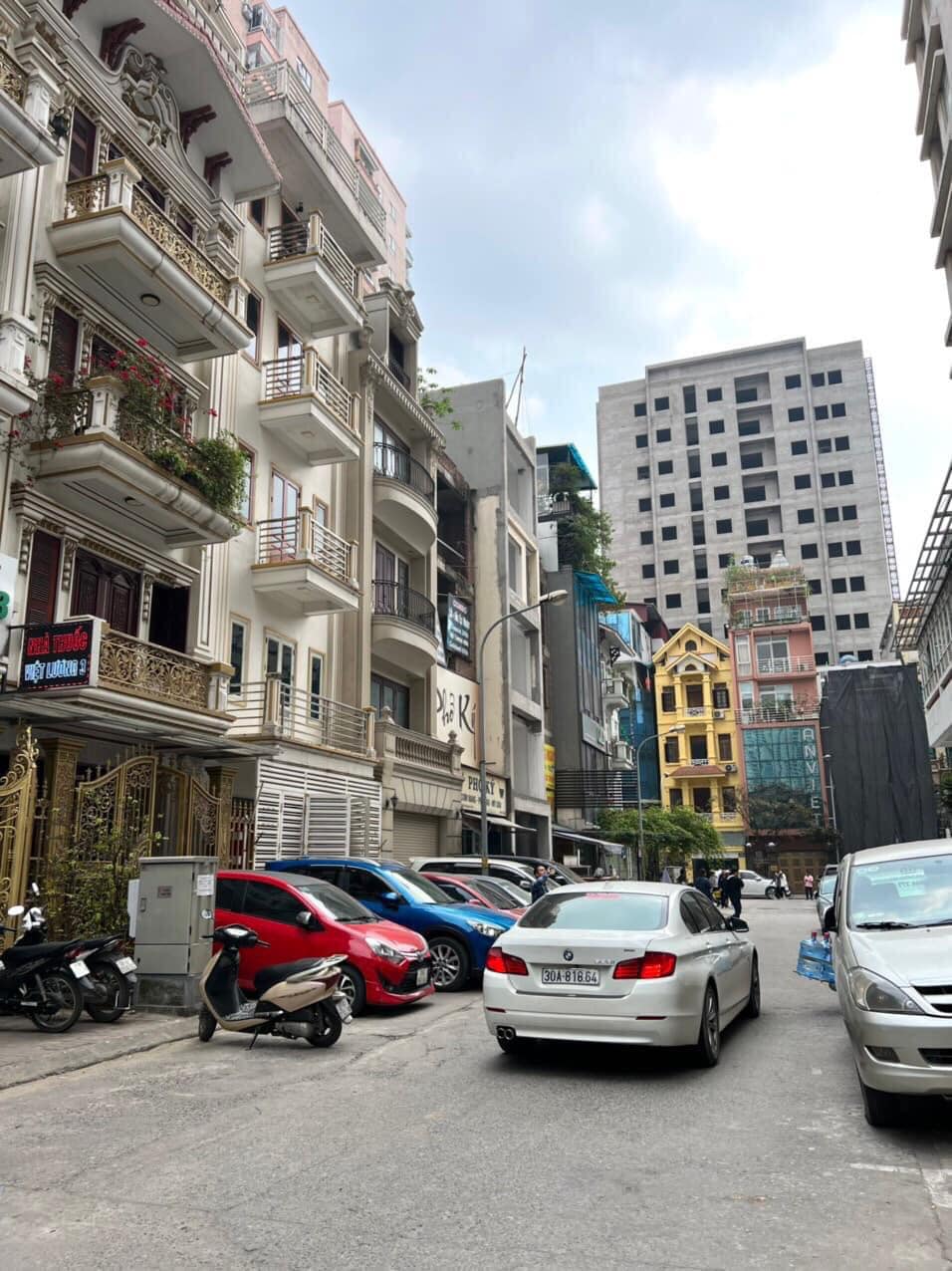 BÁN TÒA VĂN PHÒNG 7 TẦNG ĐẸP NHẤT PHỐ - PHÂN LÔ 4 Ô TÔ TRÁNH NHAU DỪNG ĐỖ NGÀY ĐÊM - VỪA Ở VỪA KINH DOANH ĐẲNG CẤP-ĐẦU TƯ GIỮ TIỀN