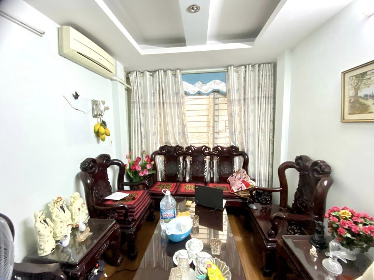 BÁN NHÀ 4 TẦNG ĐỐNG ĐA, SÁT PHỐ, Ô TÔ ĐỖ GẦN, NHÀ ĐẸP THOÁNG TRƯỚC SAU.