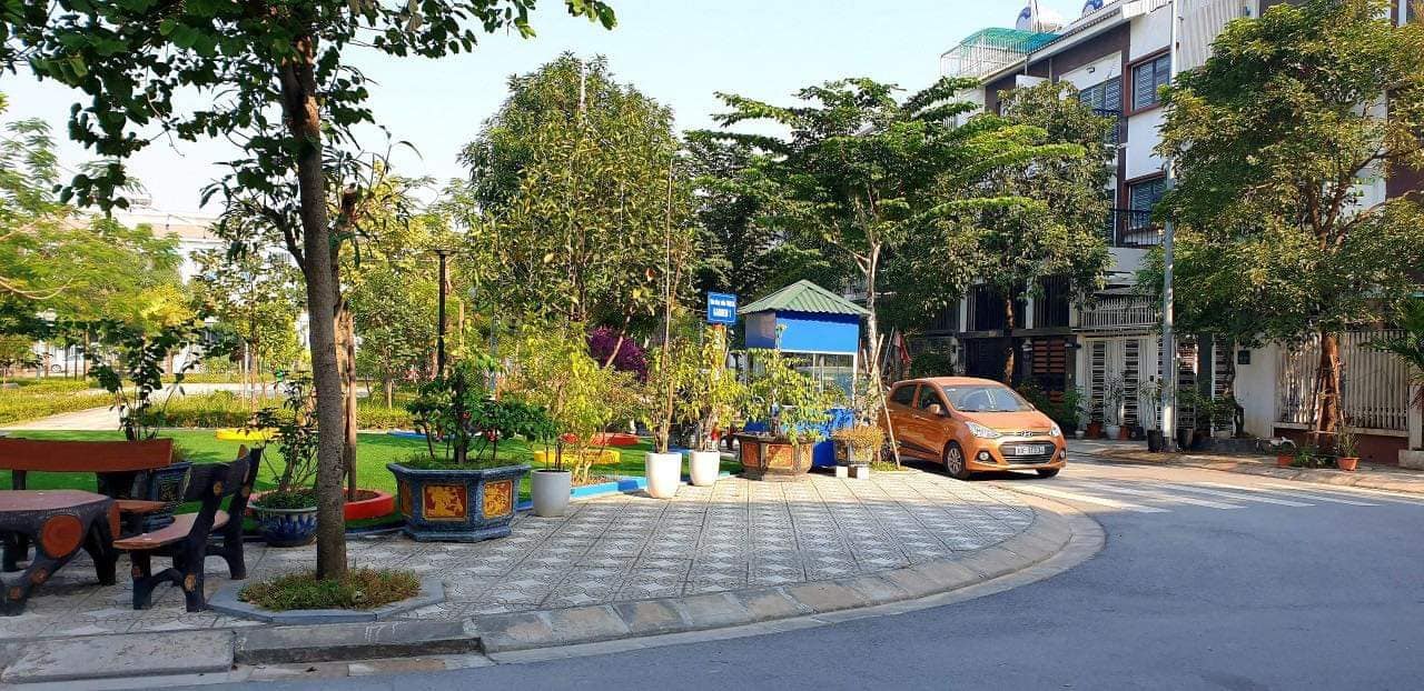 Bán nhà Làng Việt Kiều Châu Âu, Mỗ Lao, Hà Đông, 96m2x 5 T, Ô Tô tránh