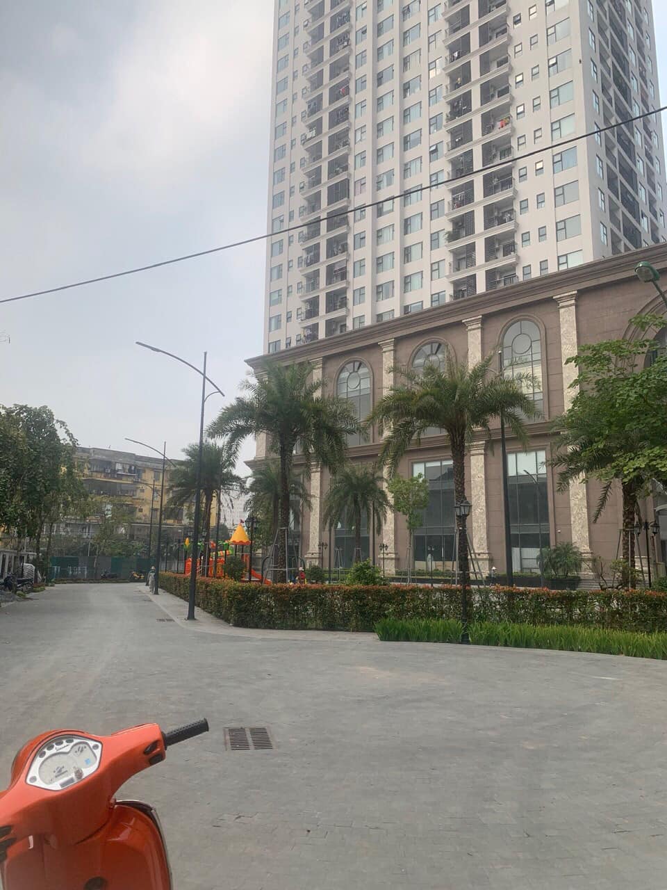 Bán biệt thự chung cư Tây Hồ Residence 68A Võ Chí Công – DT 200m2 .