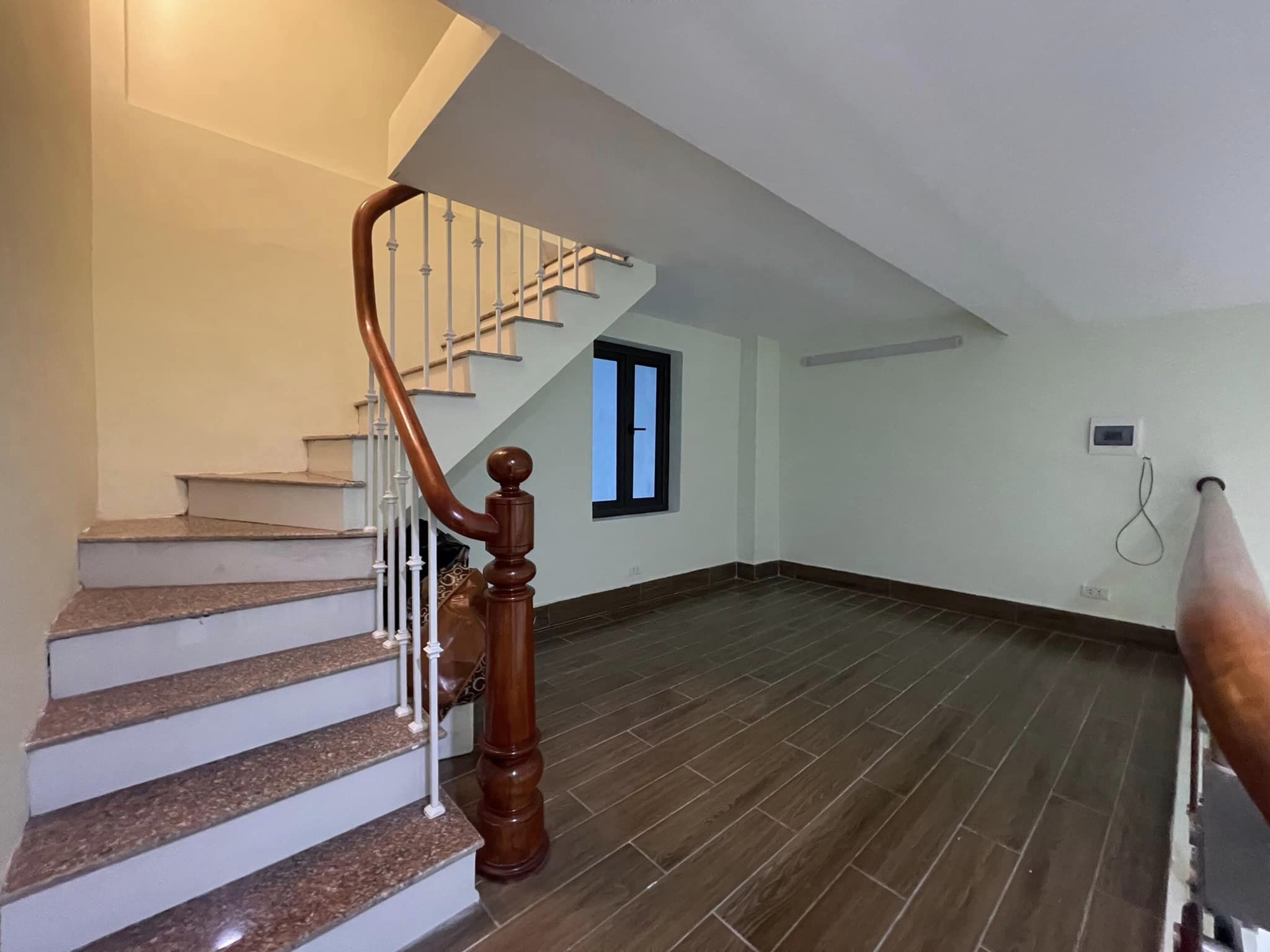 Giảm Chào 400 Triệu Đến Hết 30-4, Mặt Phố Khương Thượng 27m2 - 3 tầng - Mặt Tiền 5m - Giá Chỉ 5.1 tỷ