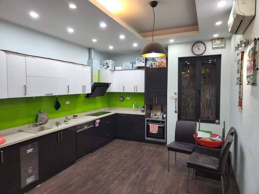 SIÊU ĐẸP PHÂN LÔ TRẦN QUỐC HOÀN CẦU GIẤY 13TỶ 50M OTO VỈA HÈ KINH DOANH VĂN PHÒNG.