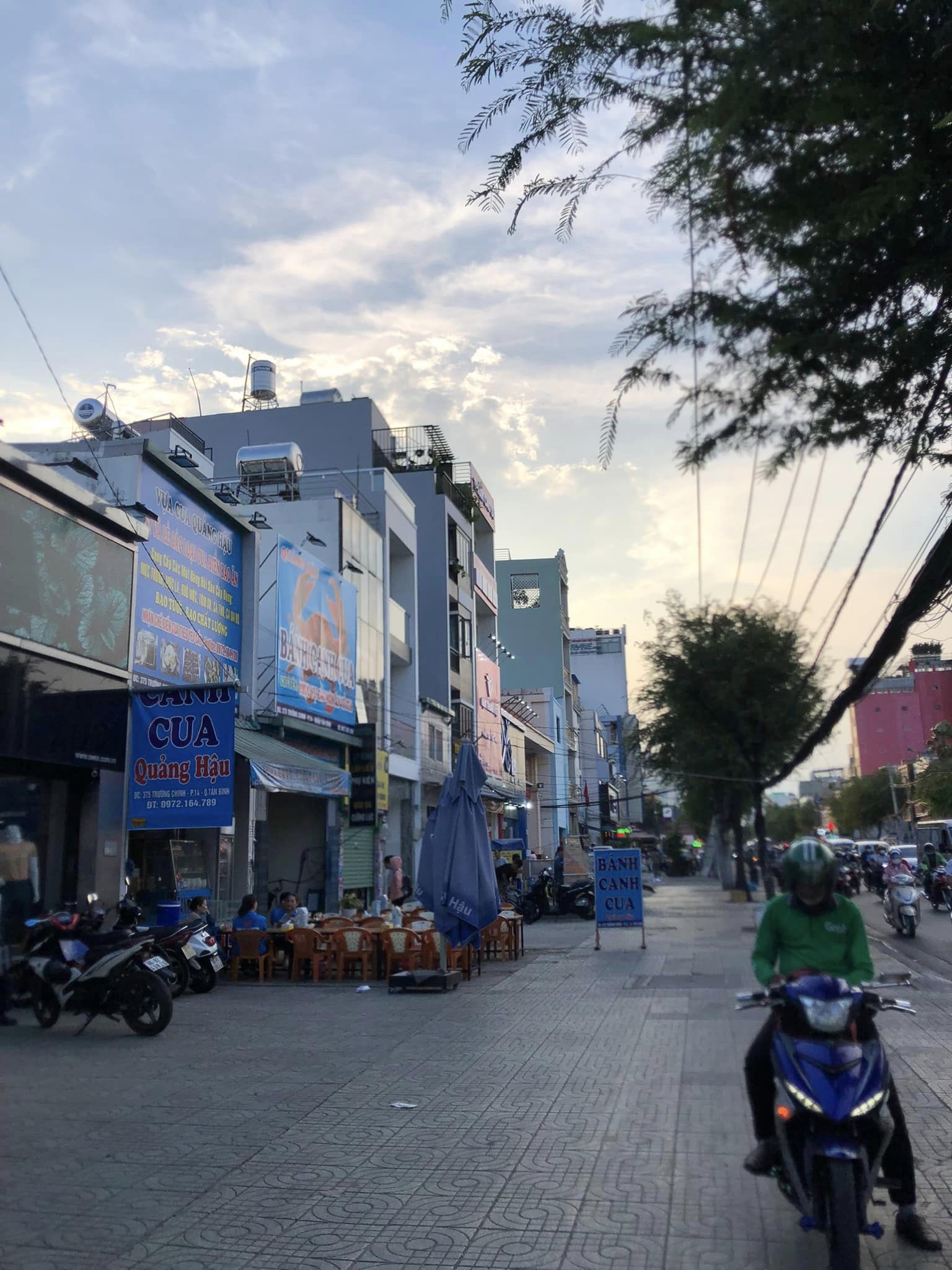 Bán nhà TT Tân Bình, sát UB, 66m2 ngang gần 9m chỉ 6 tỷ