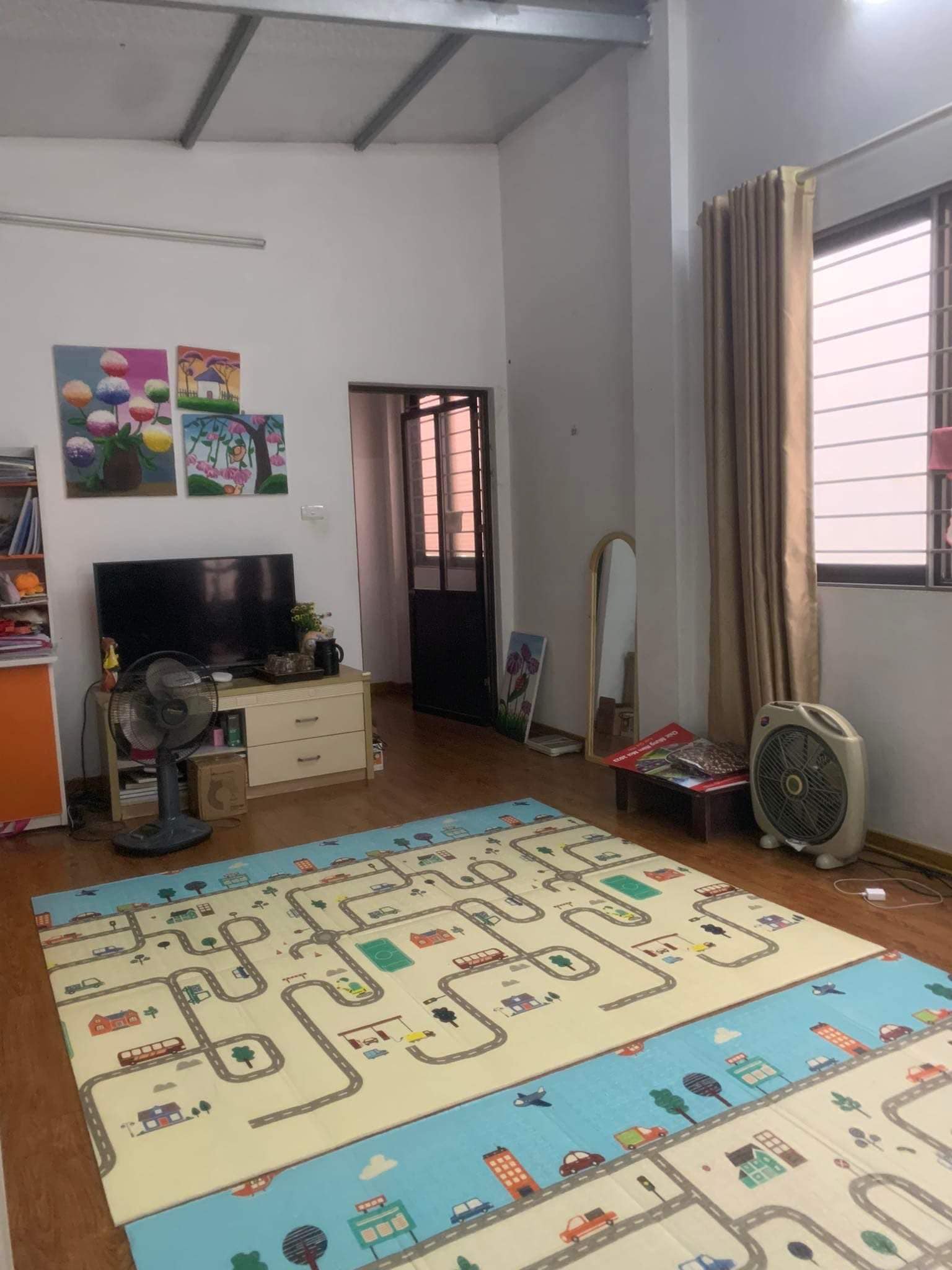 Bán nhà Thanh Nhàn, Lô góc ngõ hơn 2m, 52m giá 4.4 tỷ