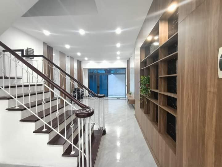 Bán nhà riêng Quan Hoa Cầu Giấy 65m2, 5 tầng THIẾT KẾ HIỆN ĐẠI, NỘI THẤT VIP chỉ 7.3 tỷ