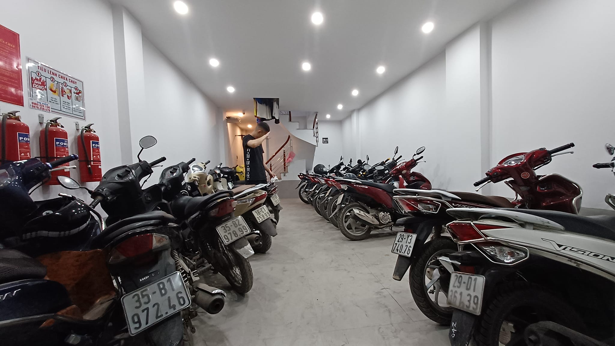 Thiên Hiền, Nam Từ Liêm, 96m2, 5 tầng thang máy, ô tô tránh, 14.8 tỷ