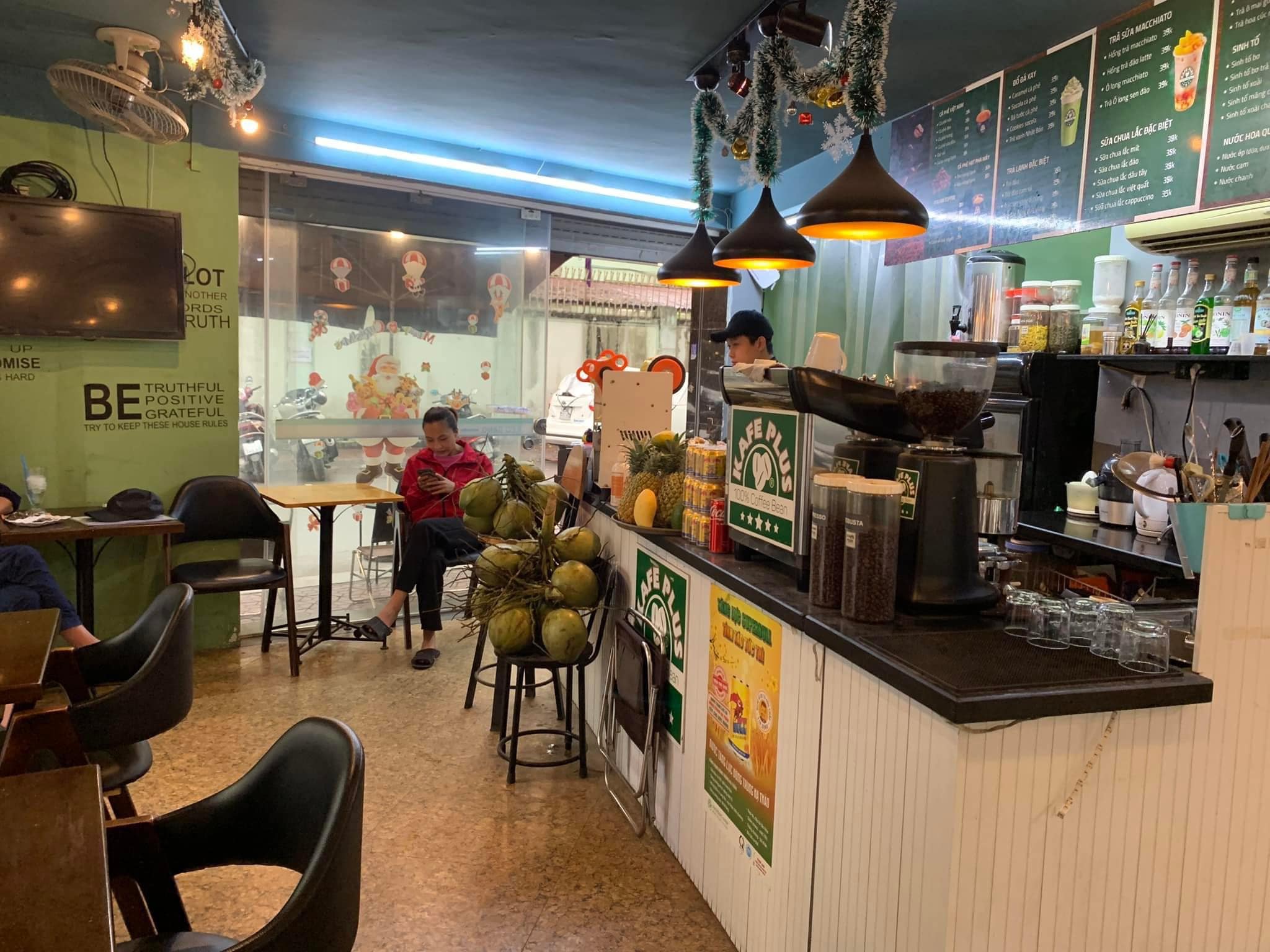 Tôn Đức Thắng, Đống Đa, chỉ 8 tỷ 100, nhà 5 tầng kinh doanh sầm uất