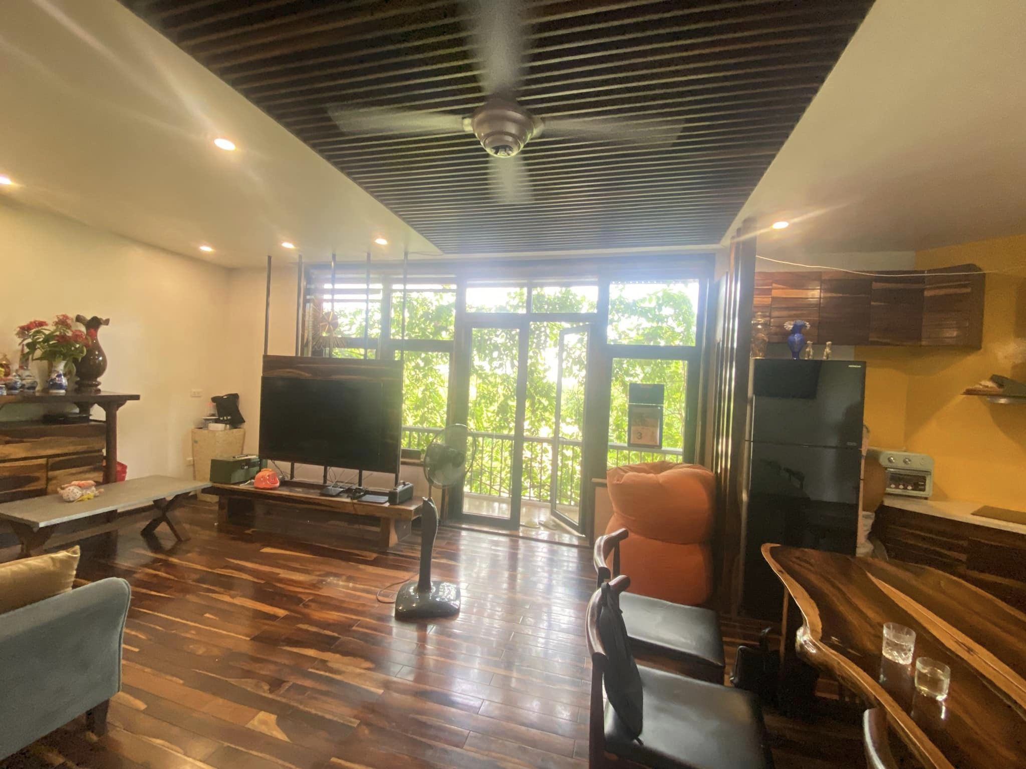 PHÂN LÔ CÁN BỘ HOÀNG QUỐC VIỆT CẦU GIẤY 10TỶ 60M OTO AN NINH AN SINH ĐỈNH.