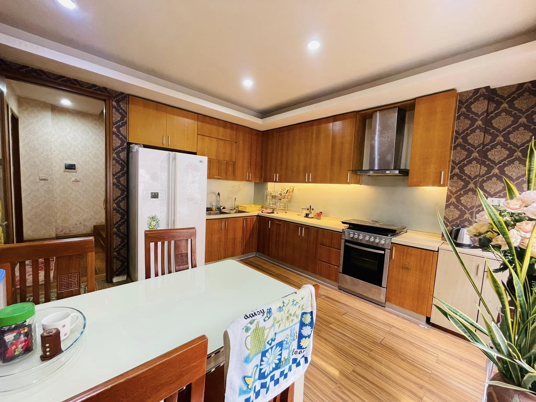 NHÀ YÊN LÃNG ĐỐNG ĐA - LÔ GÓC CỰC ĐẸP- MẶT NGÕ Ô TÔ TRÁNH - NỘI THẤT XỊN - MẶT TIỀN KHỦNG - KINH DOANH ĐỈNH