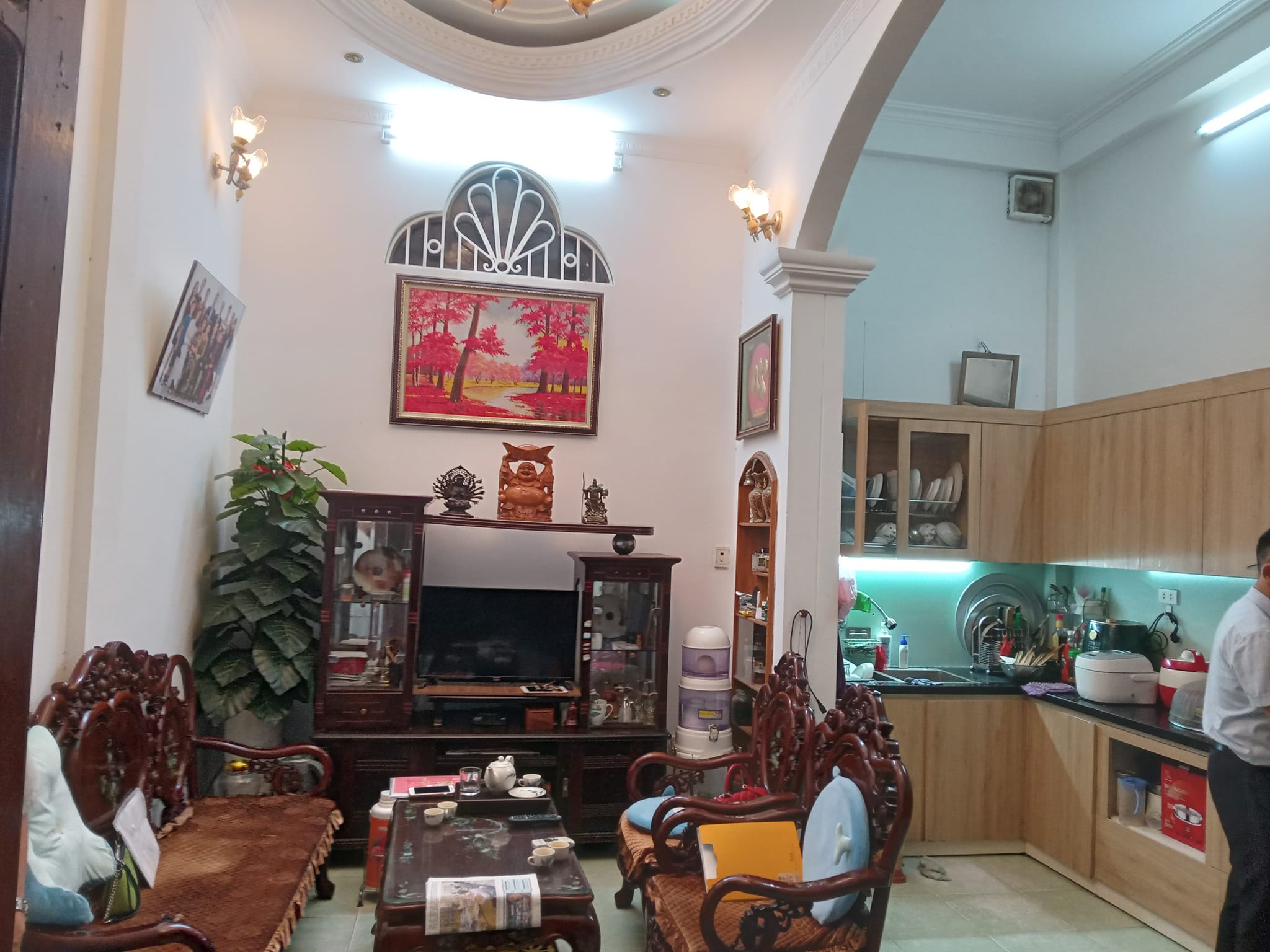 Bán nhà riêng tại Hào Nam, Đống Đa. DT 33m2*5tầng. Giá 4,5tỷ.