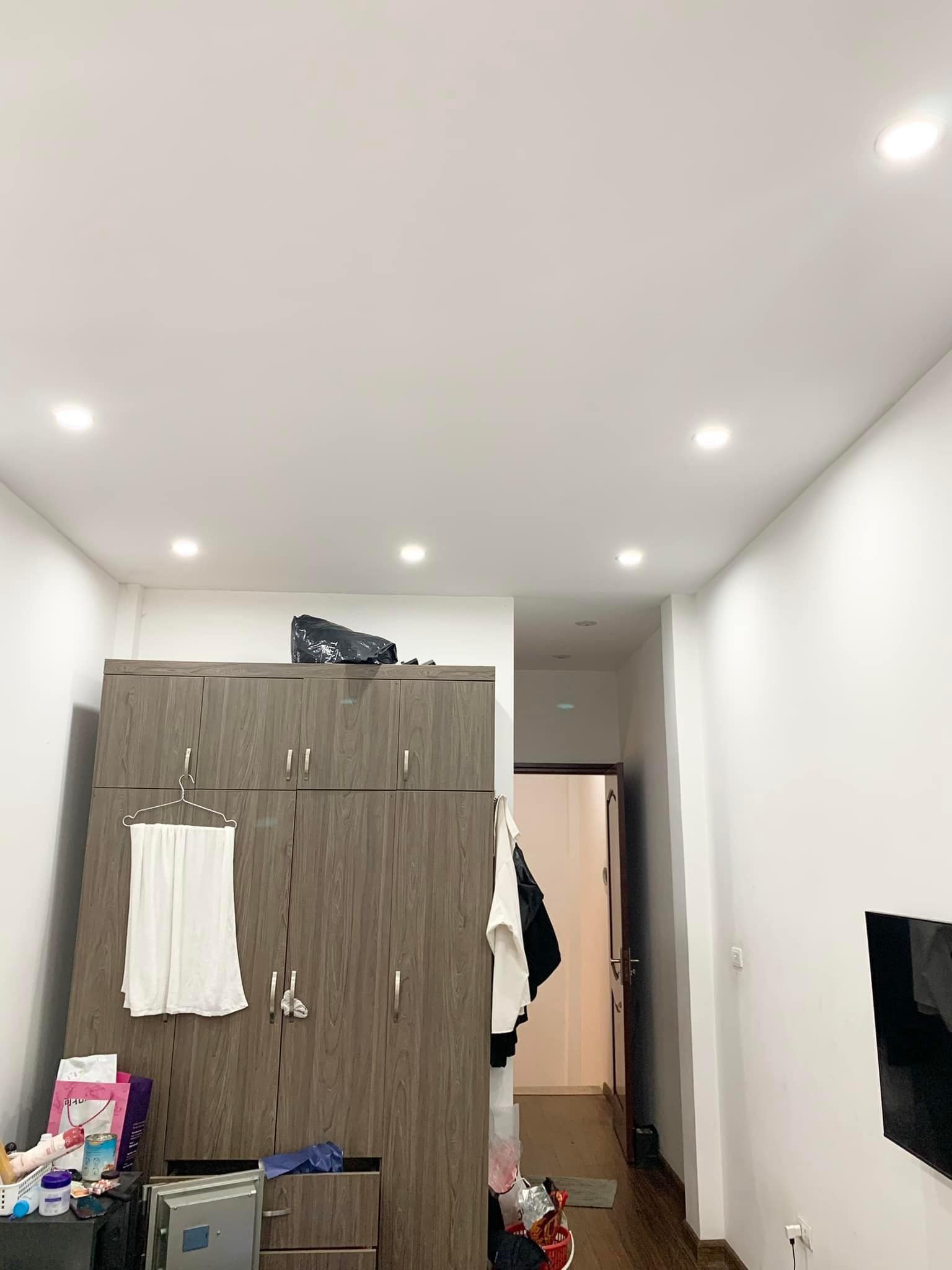 NHÀ ĐẸP CẦU GIẤY 31M 5T 3MT 4 NGỦ NGÕ THÔNG TỨ TUNG NGUYỄN KHÁNH TOÀN VÀ ĐÀO TẤN