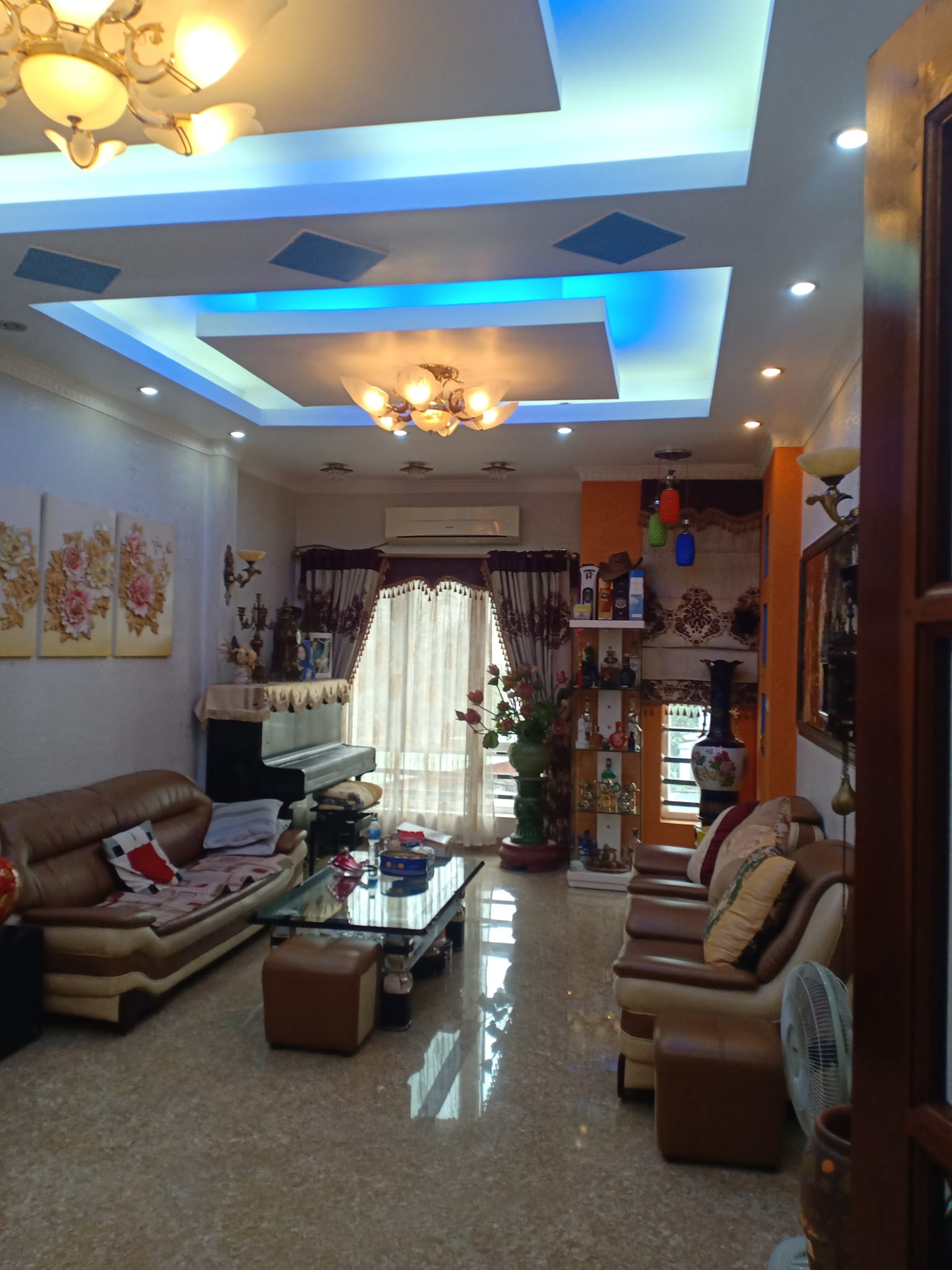 NHÀ MẶT NGÕ ÔTÔ TRÁNH-NHÀ ĐẸP Ở NGAY-KINH DOANH-98M 10xTỶ-ĐẠI ĐỒNG HOÀNG MAI