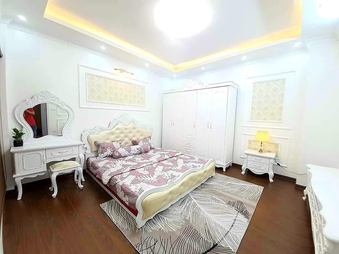 Bán nhà phố Đại La, diện tích 35m2 3 ngủ, giá 3.6 tỷ