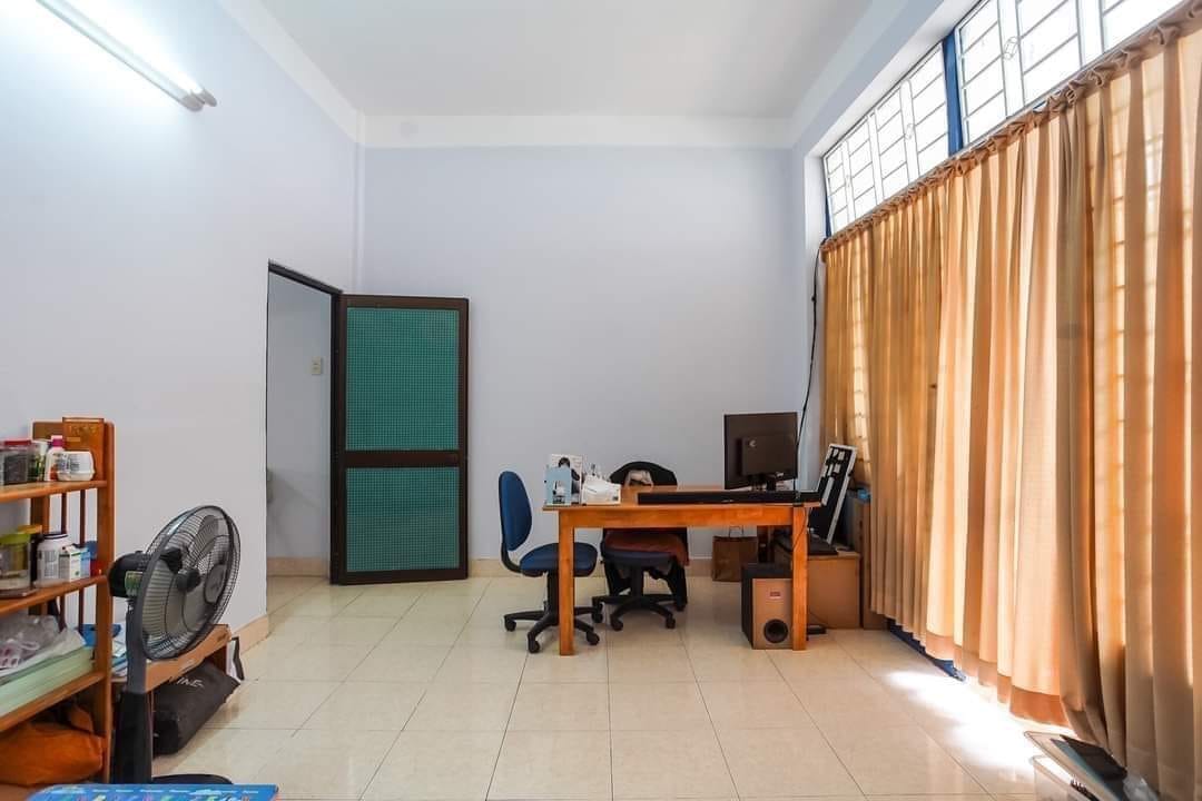 bán nhà 3 tầng 2 mặt hẻm Nguyễn Thượng Hiền Bình Thạnh. Diện tích 86m2 . Giá 9.5 tỷ