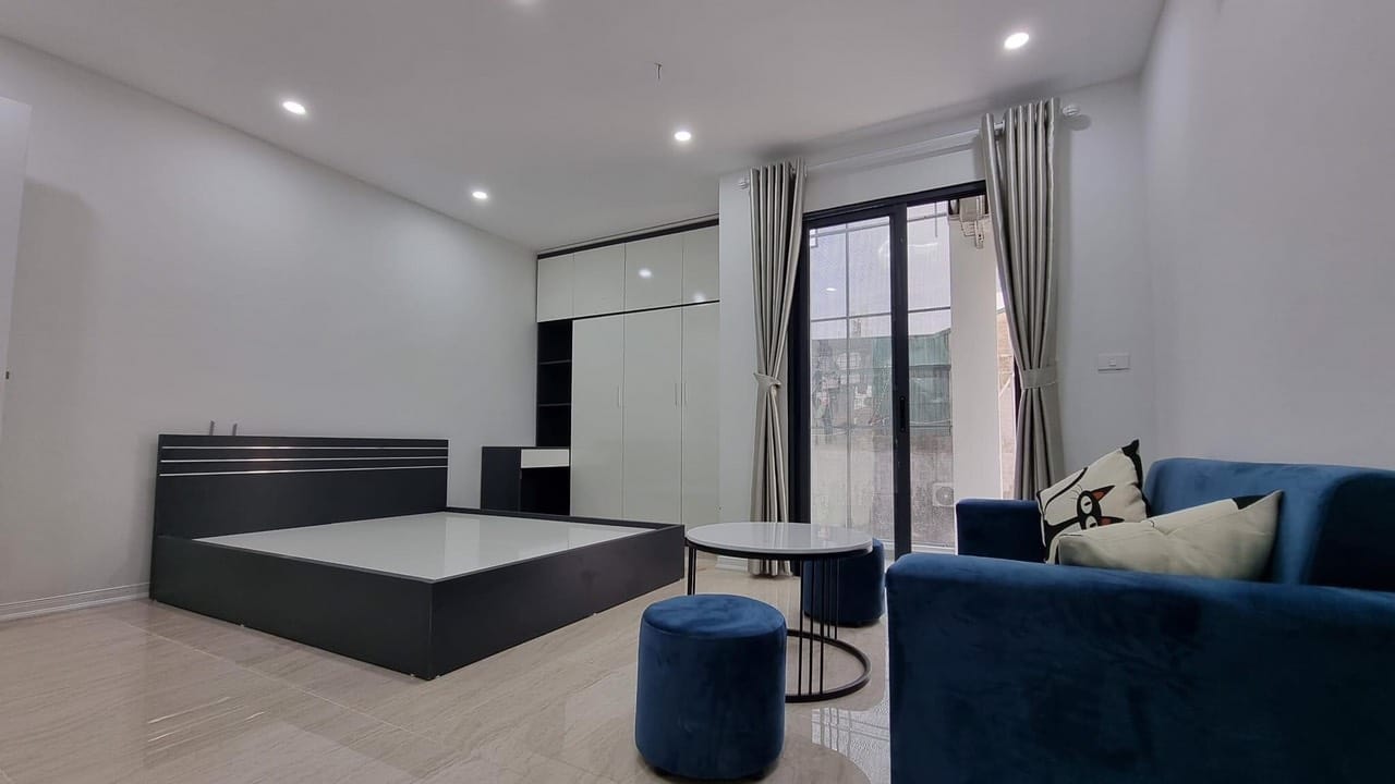 Bán CCMN Đống Đa, 22 phòng, cực gần phố, dòng tiền tốt, 8 tầng thang máy, 25 tỷ 500