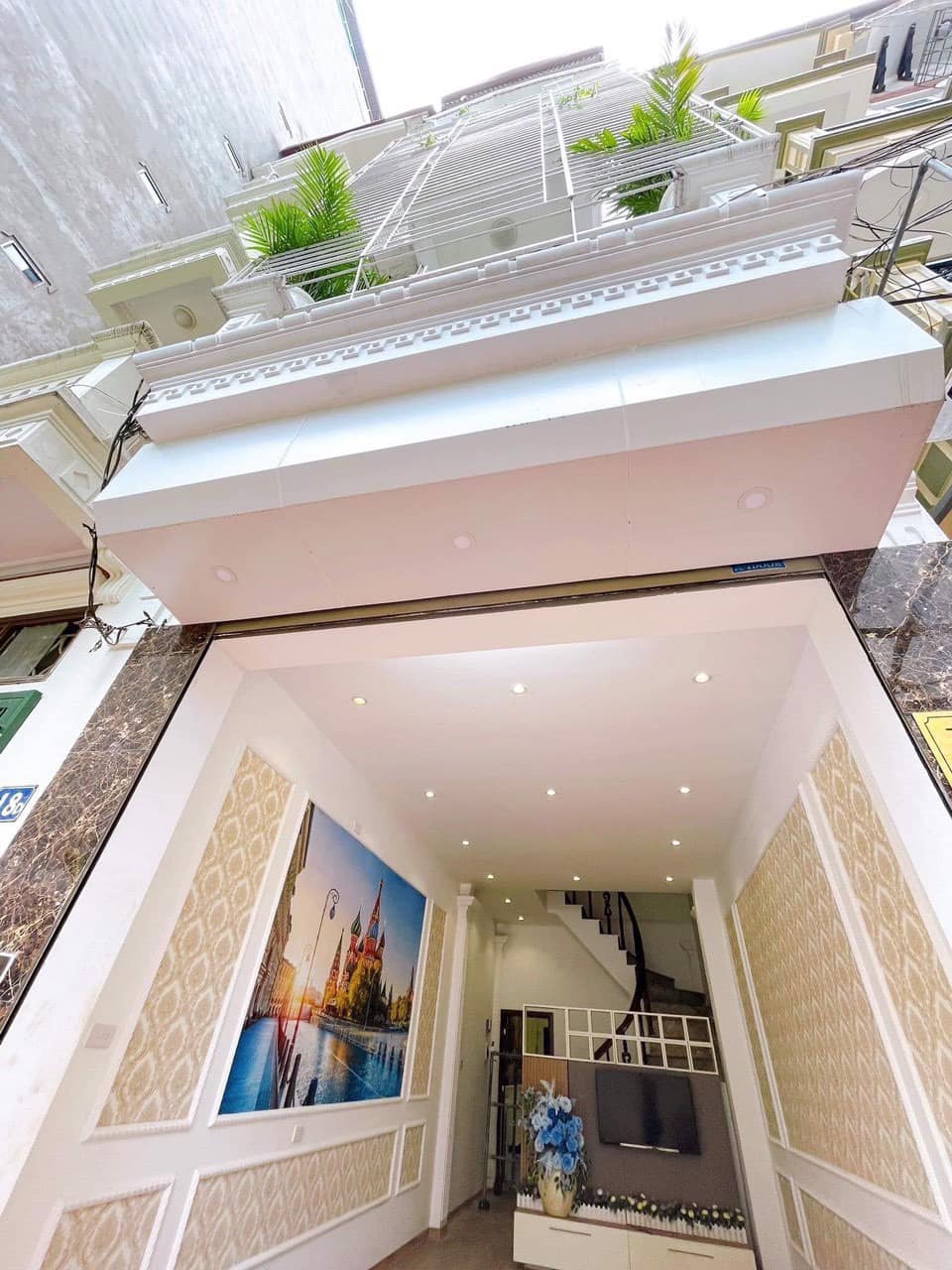 Siêu Phẩm CCMN - Gà Đẻ Trứng Vàng Đường Láng, DT: 43m, MT:3.4m, giá chỉ 7 tỷ