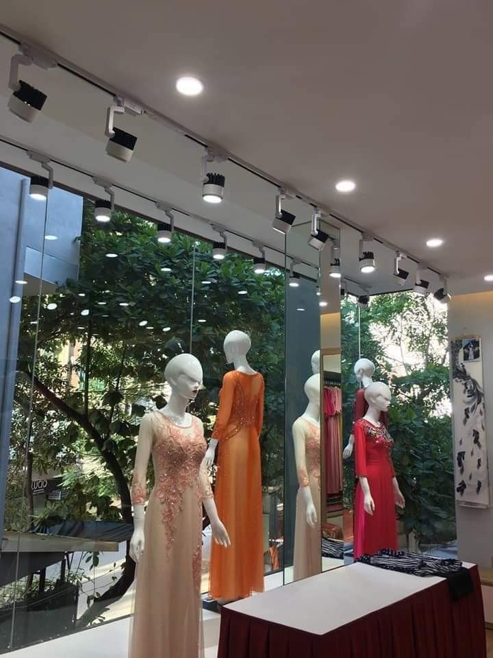 Cần Tiền Bán Nhà Kinh Doanh Phố Chùa Bộc Dt 32m2 3.5 tầng Mt 5m Giá 9 tỷ Đống Đa