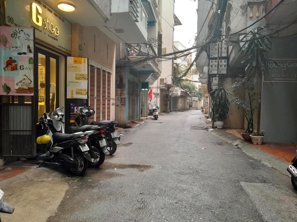 Bán Nhà Kinh Doanh Đỉnh Phố Hoàng Cầu Dt 50m2 5 tầng Mt 5m Giá 12.2 tỷ Đống Đa