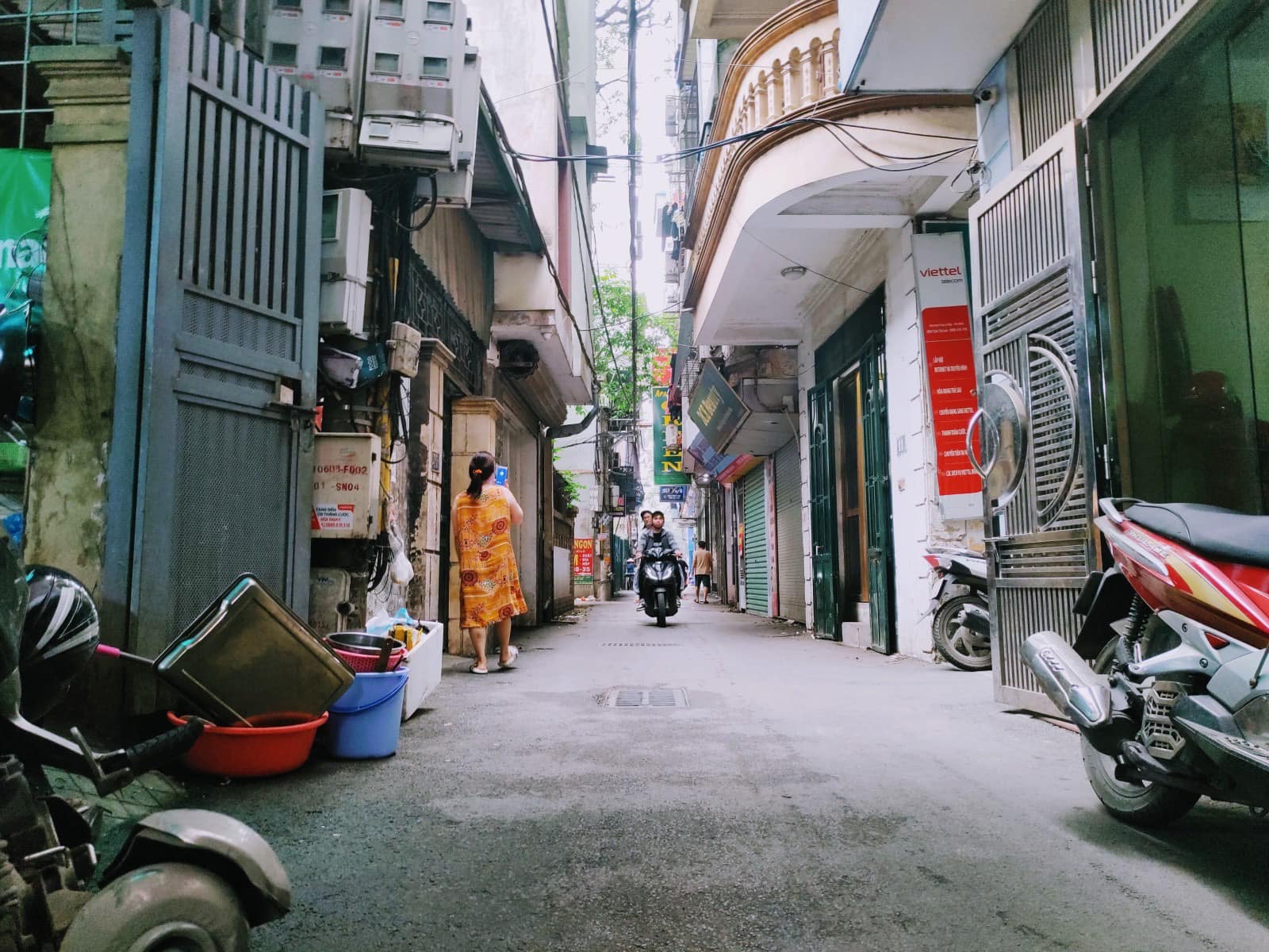 CẦN BÁN NHÀ TRẦN DUY HƯNG 108M x 2T x 6MT x 17,2 TỶ SỔ PHÂN LÔ A4 NGÕ THÔNG Ô TÔ XÂY TÒA VĂN PHÒNG XÂY CCMN CHO THUÊ CÁCH MẶT PHỐ 20M.