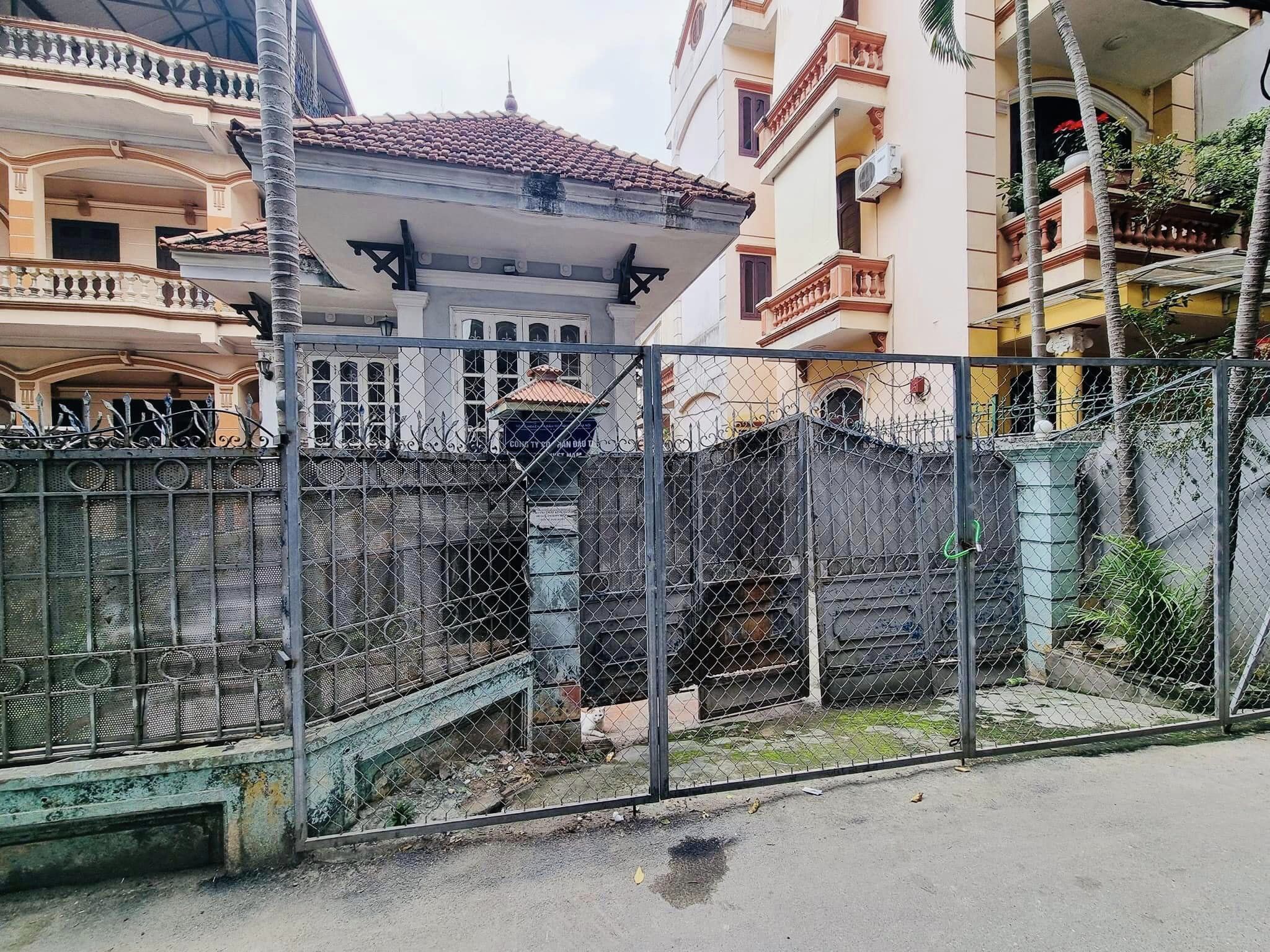 CỰC SỐC! BÁN ĐẤT TẶNG NHÀ - NGÕ Ô TÔ - TỨ LIÊN - TÂY HỒ - 198M2 - GIÁ 20.8 TỶ.