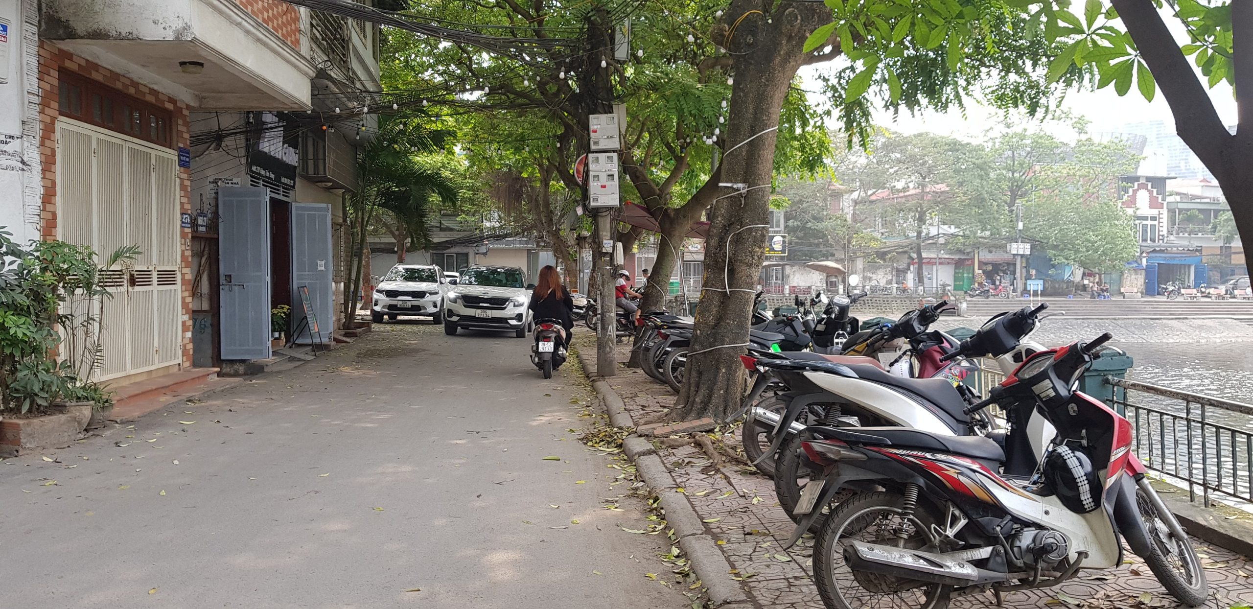 Bán Nhà Mặt Phố Đặng Tiến Đông_KD Sầm Uất_VIew Hồ_An Sinh Đỉnh_47m2x4,7m Giá 11,6 Tỷ