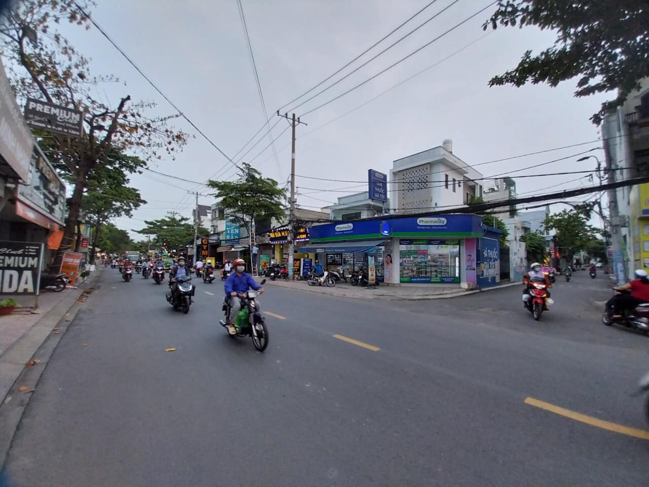 NHÀ CẤP 4- DT:130M2 - GIÁ 8 TỶ 5.MẶT TIỀN ĐƯỜNG KD NGUYỄN THỊ KIỂU,QUẬN 12