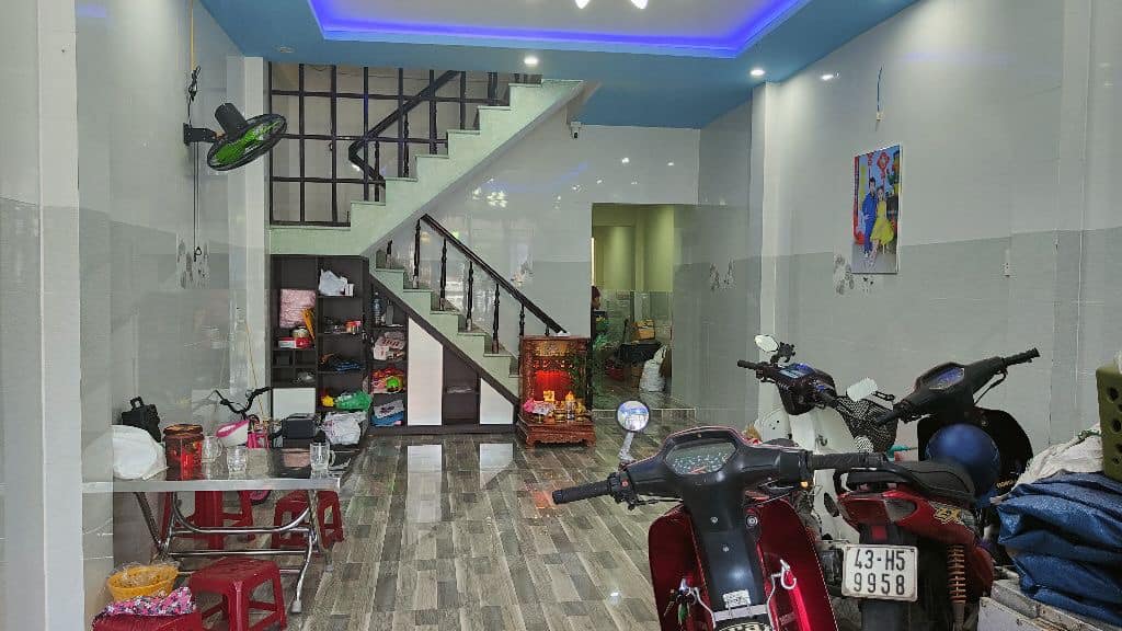 GI.ẢM 500TR CHỈ CÒN HƠN 2TY NHÀ 2 TẦNG MẶT TIỀN TRƯỜNG CHINH-DT 88M